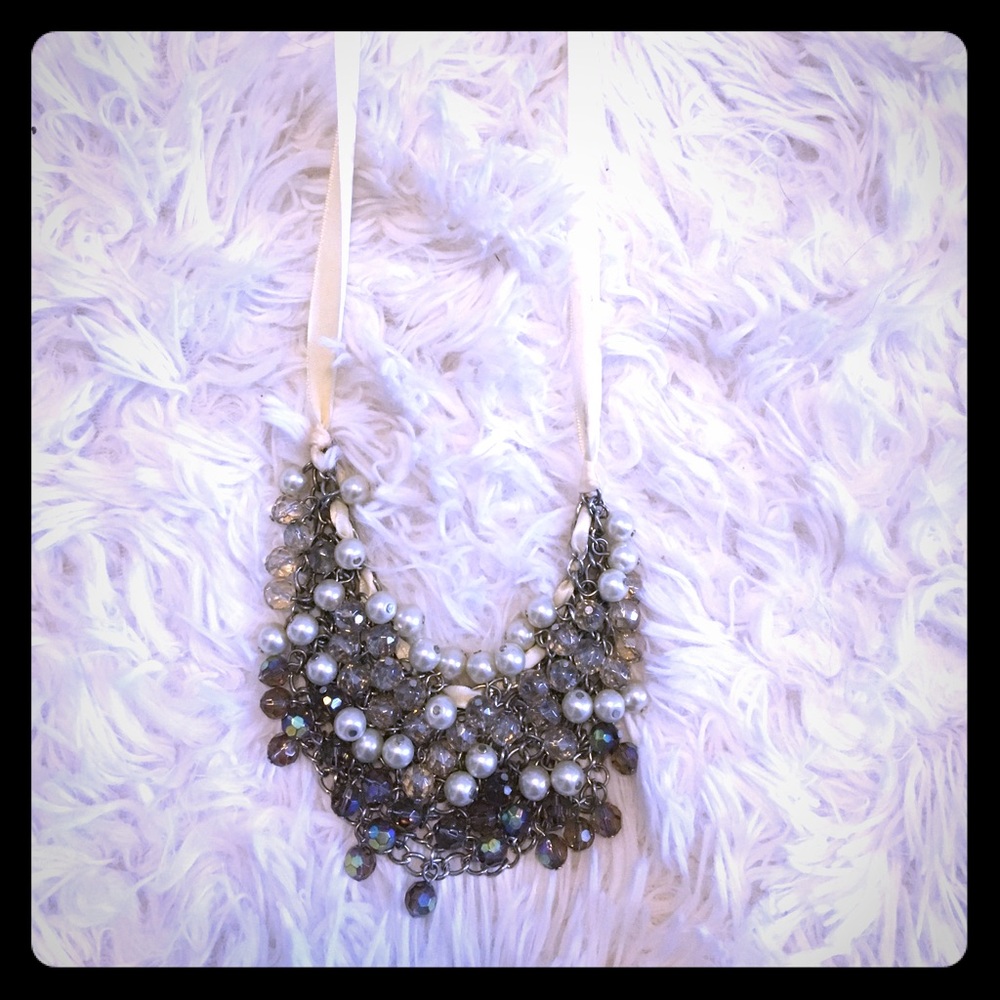 Lace beaded necklace